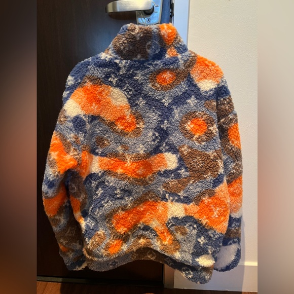 Louis Vuitton Jacquard Camo Fleece Blouson | Medium | Authentic - Picture 4 of 6